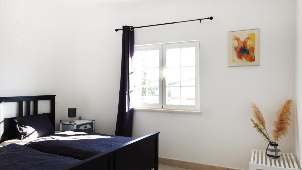 Komfortables Town House In Traumhafter Lage Budens Buitenkant foto