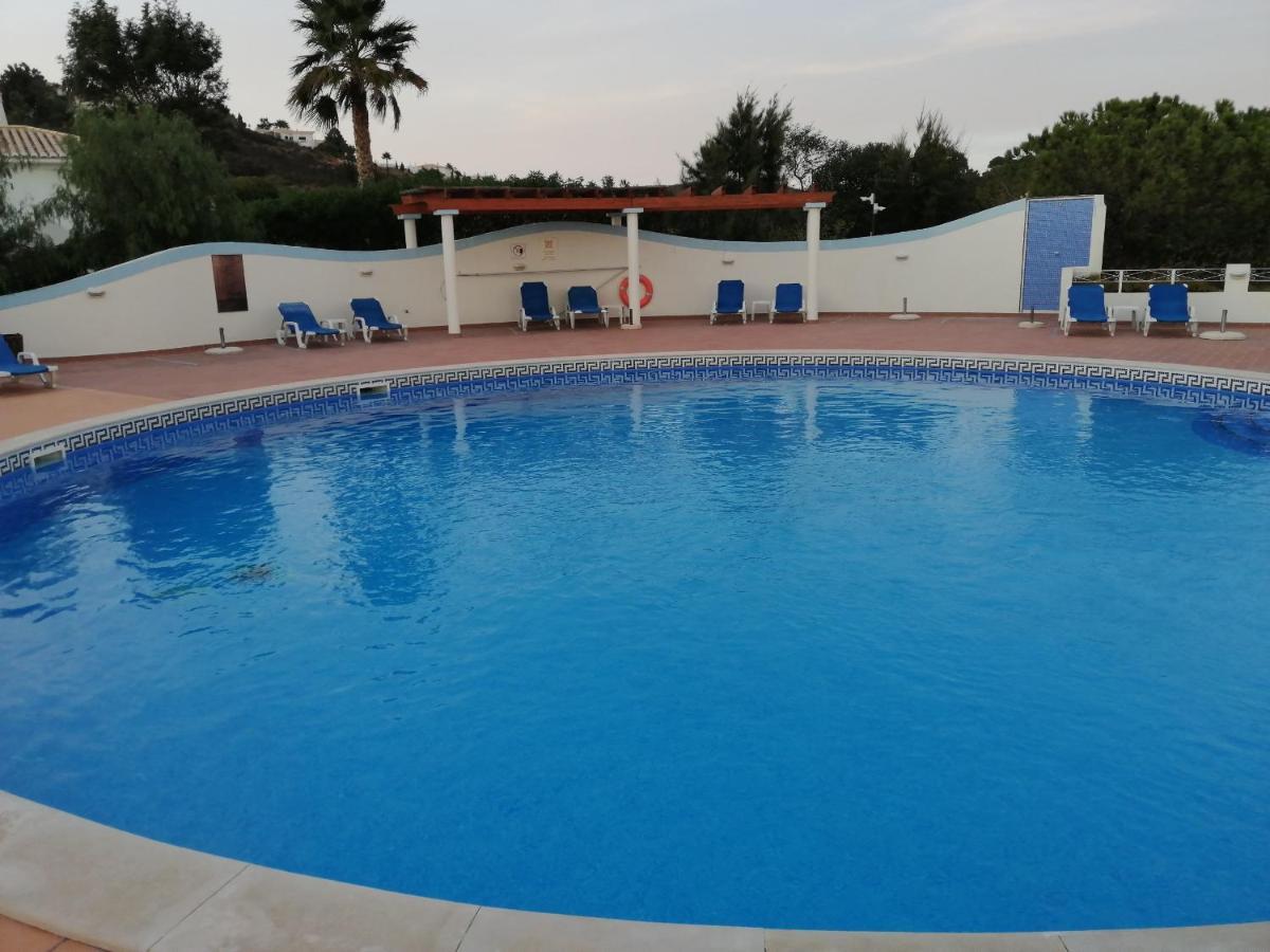 Komfortables Town House In Traumhafter Lage Budens Buitenkant foto